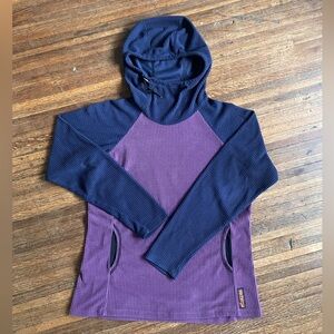 PRICE DROP Women’s Medium Melanzana Fleece